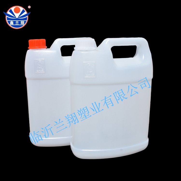 4升塑料桶（tǒng）